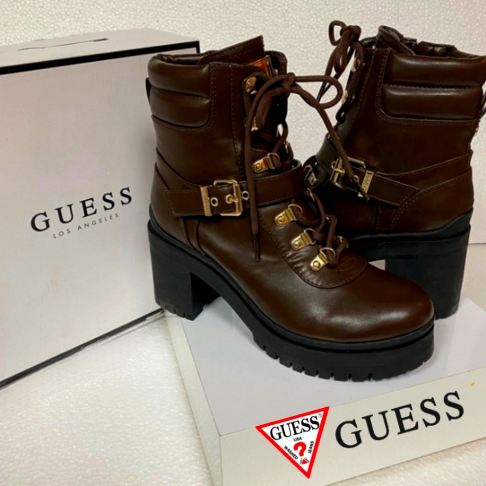 ⭐️⭐️⭐️⭐️⭐️??GUESS Boots 🥾🥾